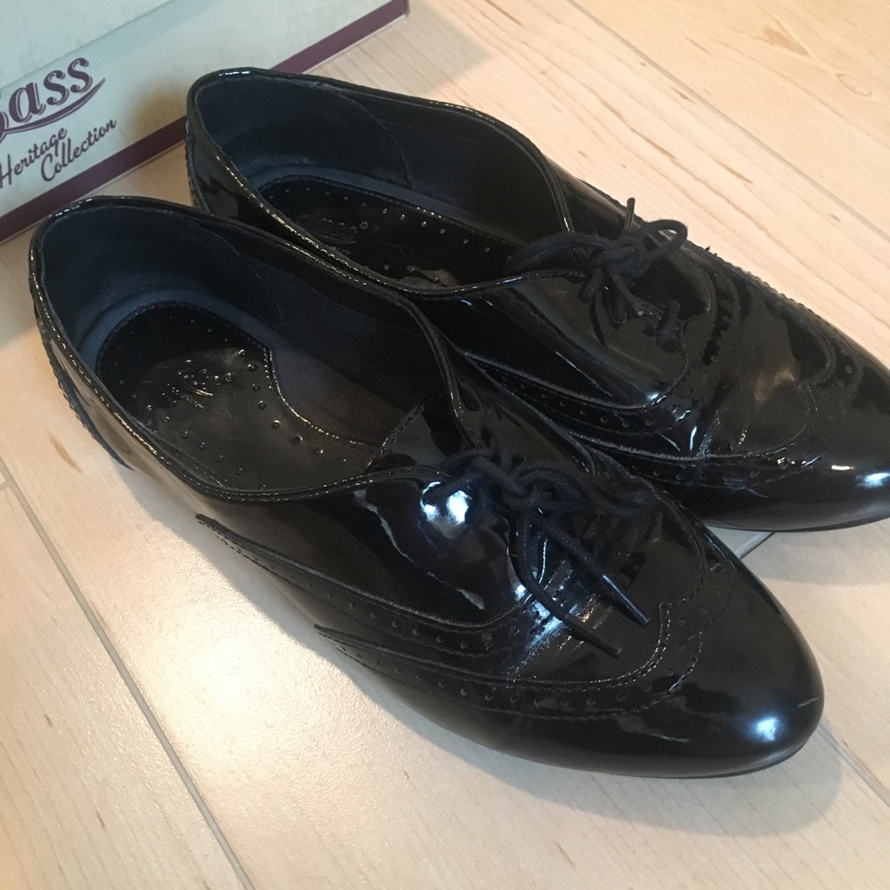 Patent leather flats - Picture 5 of 5